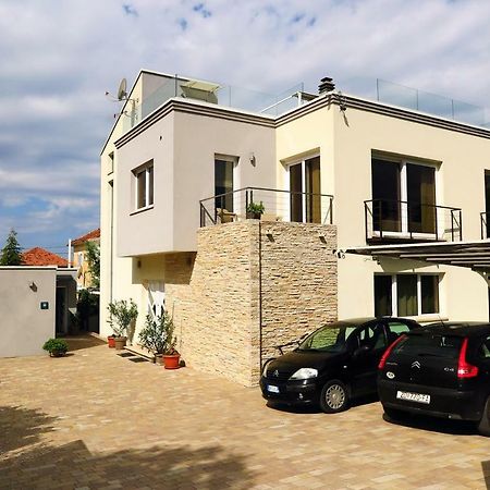 Apartments Rotiroti Zadar Luaran gambar