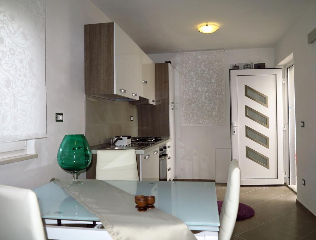 Apartments Rotiroti Zadar Bilik gambar
