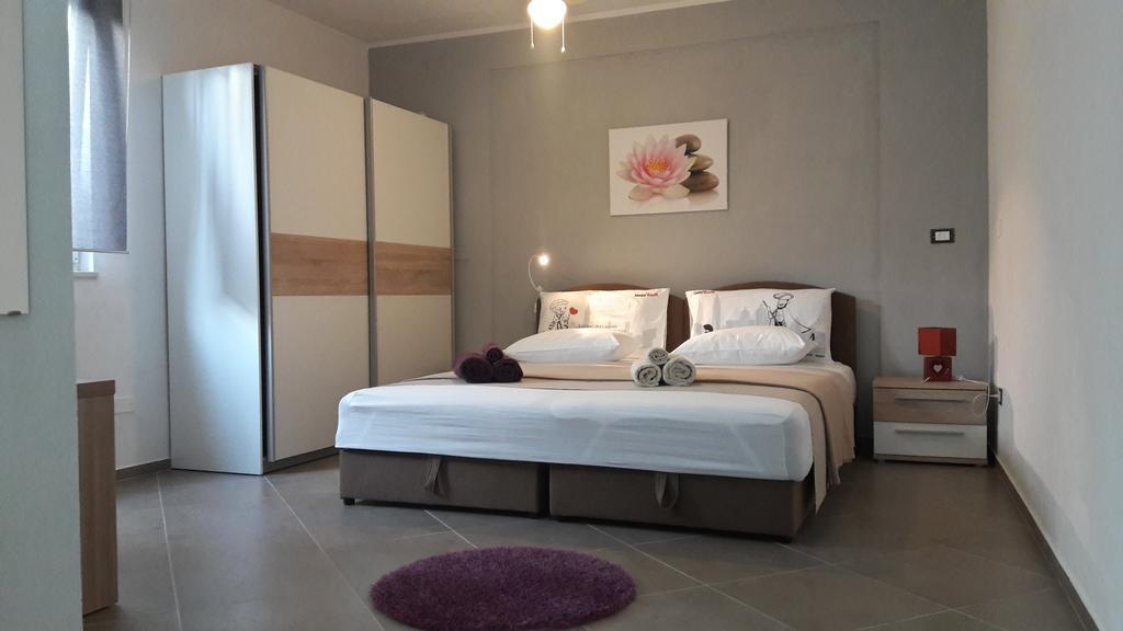 Apartments Rotiroti Zadar Luaran gambar