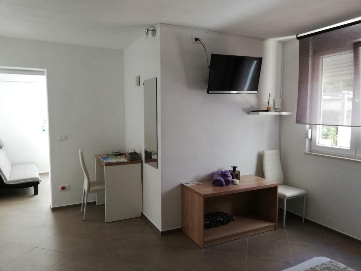 Apartments Rotiroti Zadar Luaran gambar